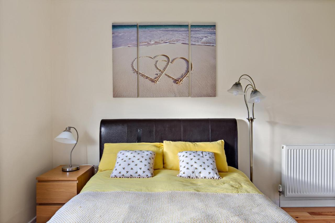 Cosy 2-Bdr Apartment & 15 Minutes To Edinburgh By Train & Free Parking Prestonpans Exterior foto